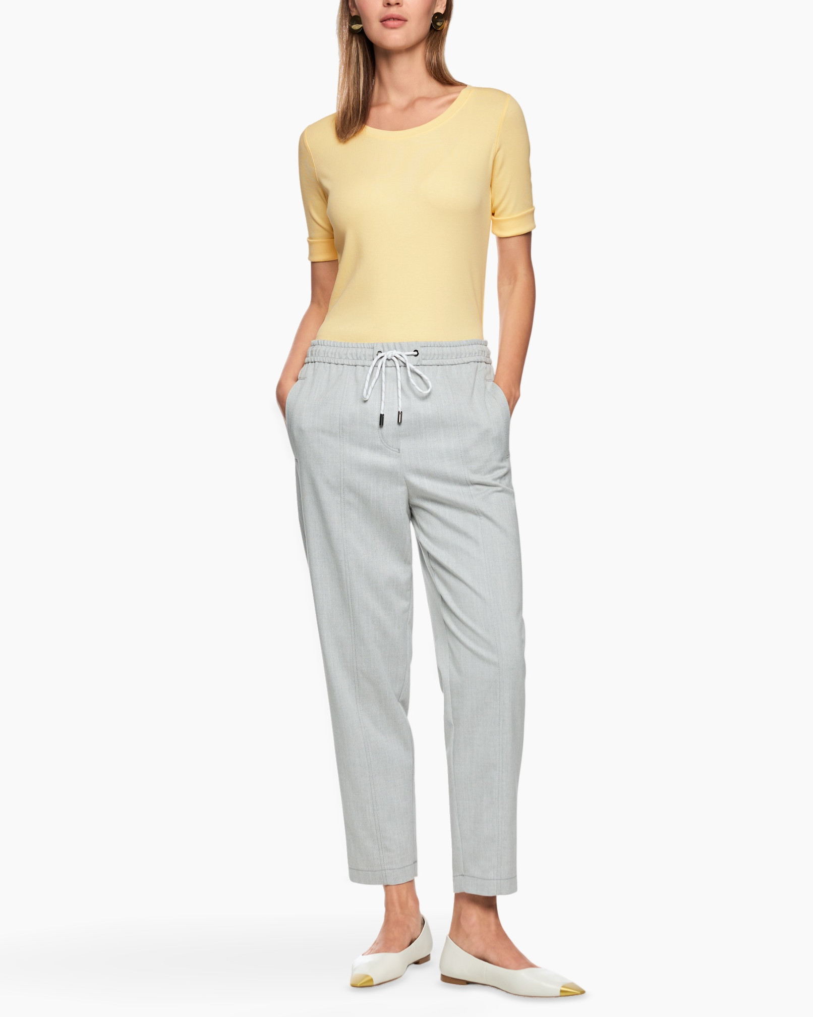 top, t-shirt, yellow, short sleeve, pants, drawstring, pants with pockets, slim fit, casual, two tone, flat shoes