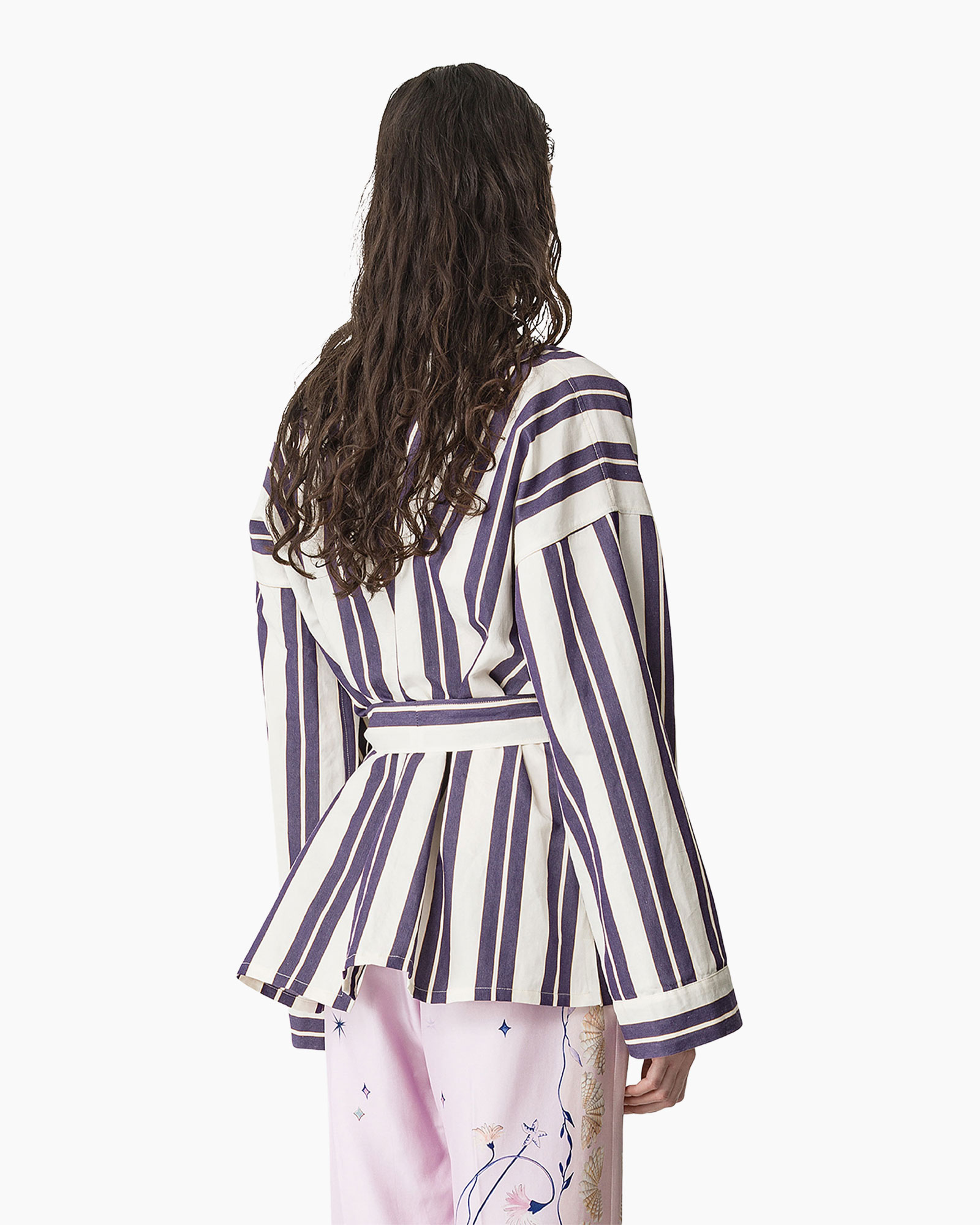 kimono, striped, waist tie, long sleeves, cardigan? trench?