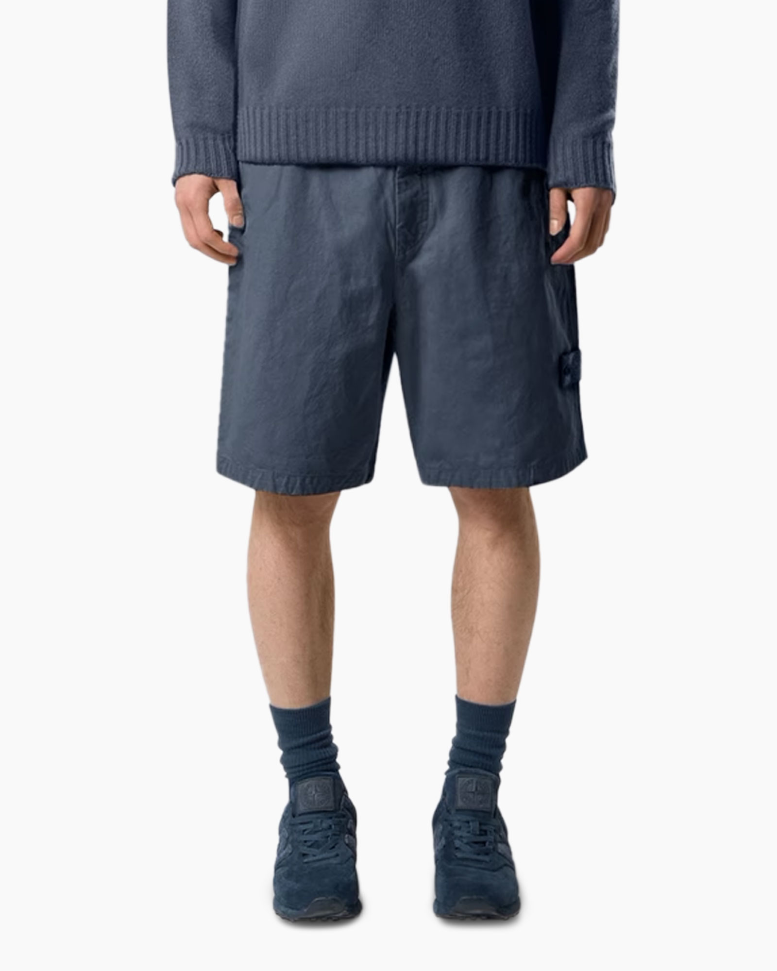 shorts, cargo shorts, knee-length, slim fit, dark blue