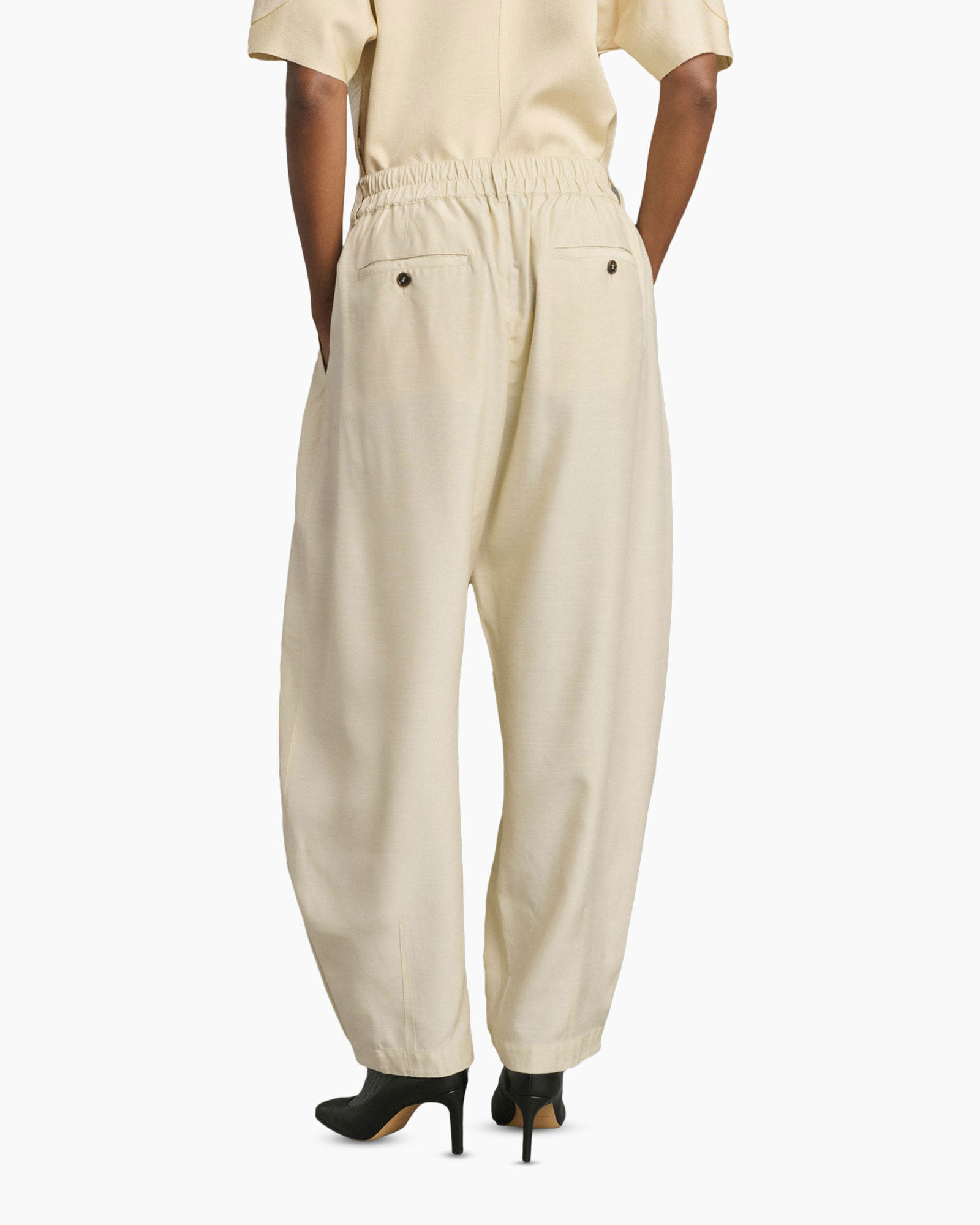 pants, beige, loose, elastic_waist, coat_pants_style