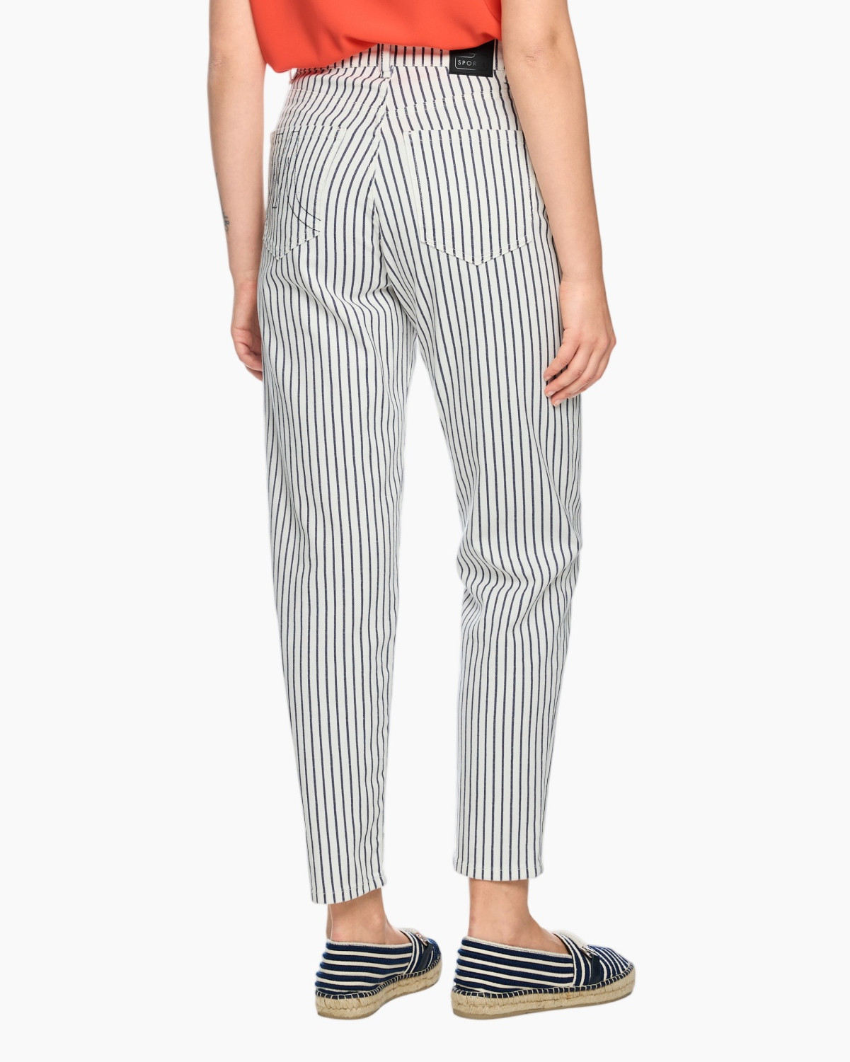striped pants, linen pants, navy stripes, ankle length, slip-on shoes