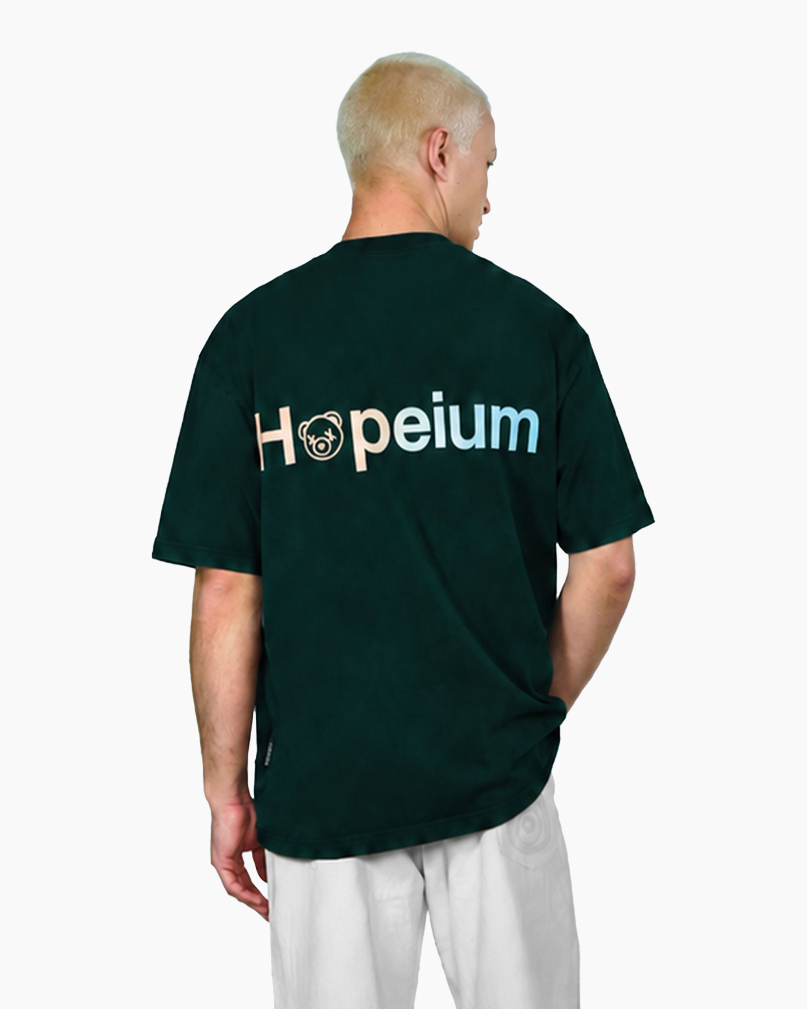 t-shirt, short sleeve, back view, green, graphic print