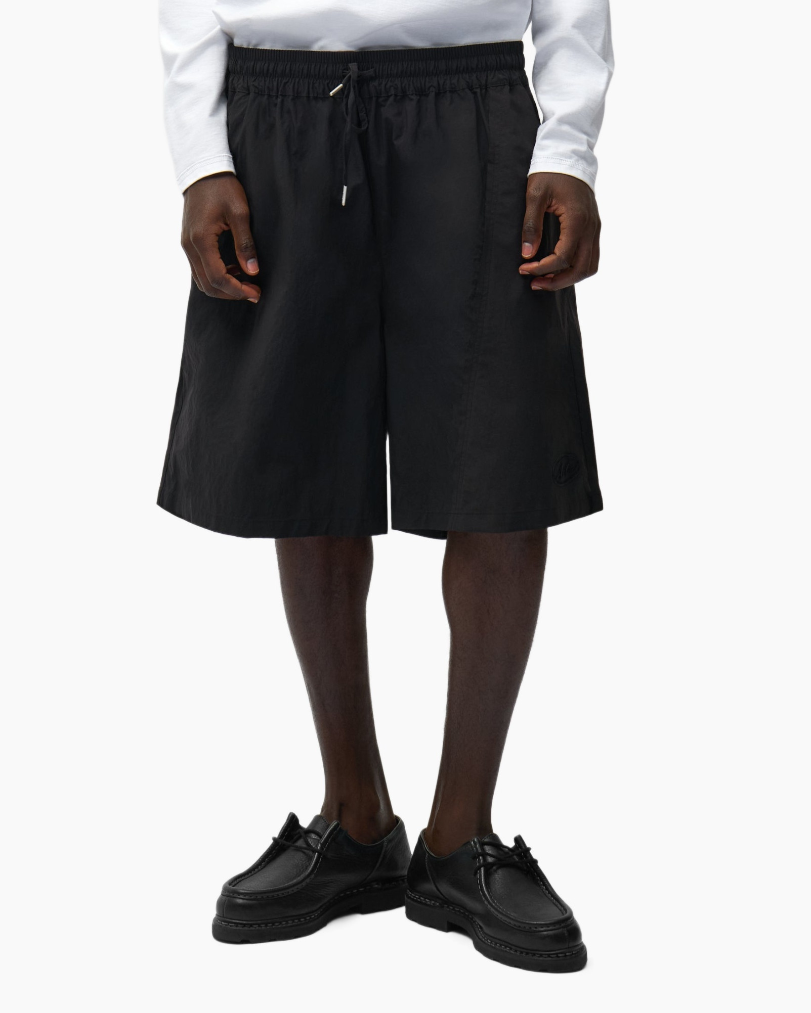 Clothing, Shorts, Skirt, Shoe, Person