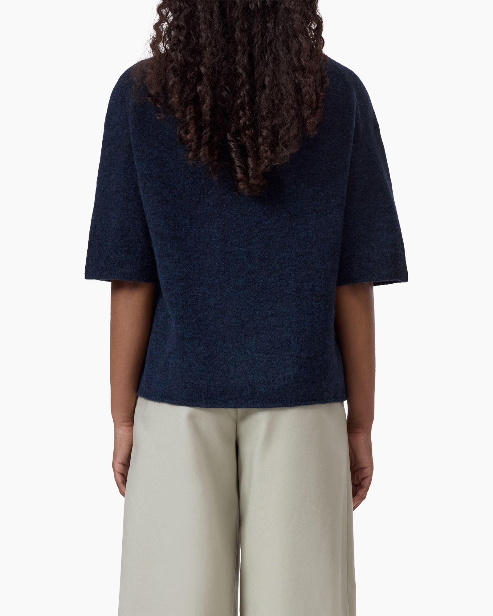 sweater, navy, short_sleeve, back_view, knit_fabric
