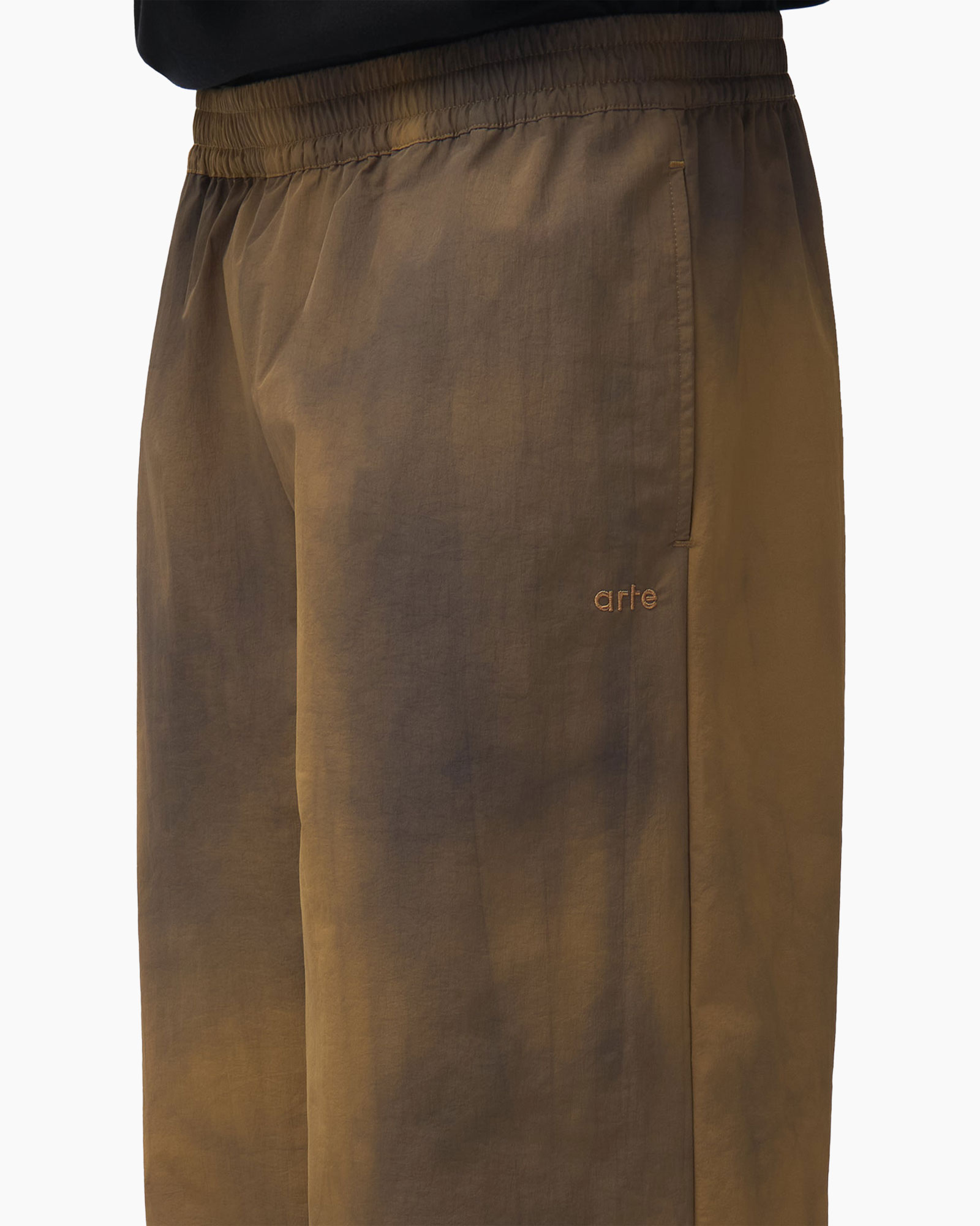 pants, drawstring, elastic waist, cargo pants?, brown