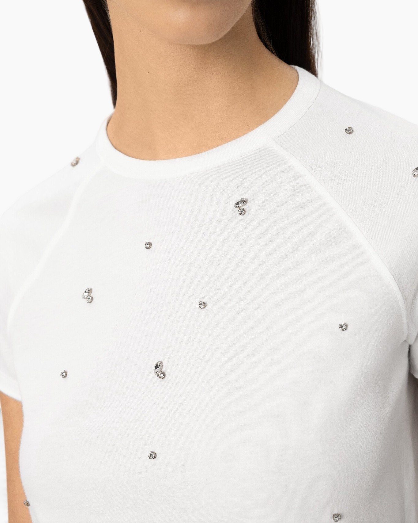tshirt, white, embellished, beads, short-sleeve