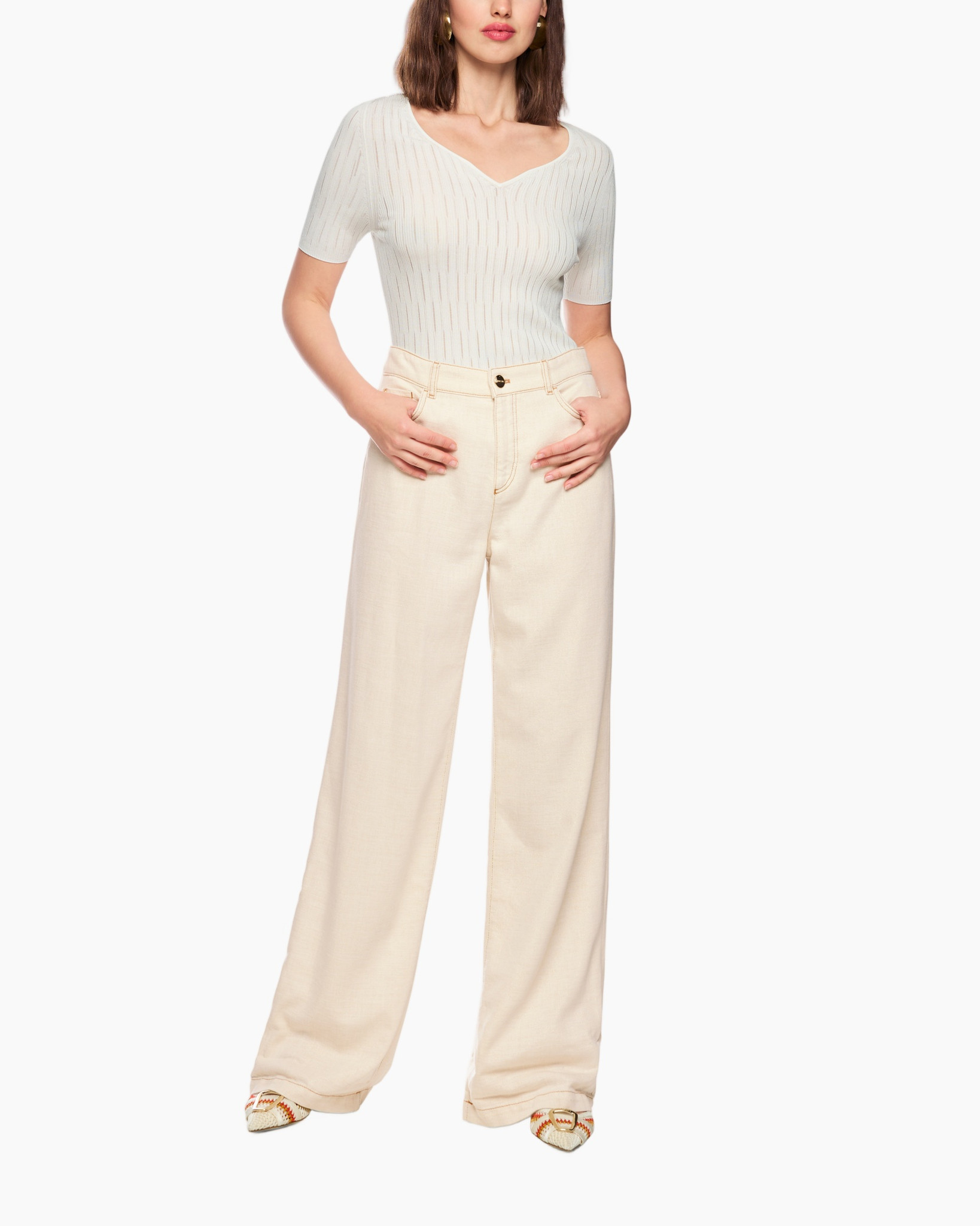 top, knit, short sleeves, wide-leg pants, beige