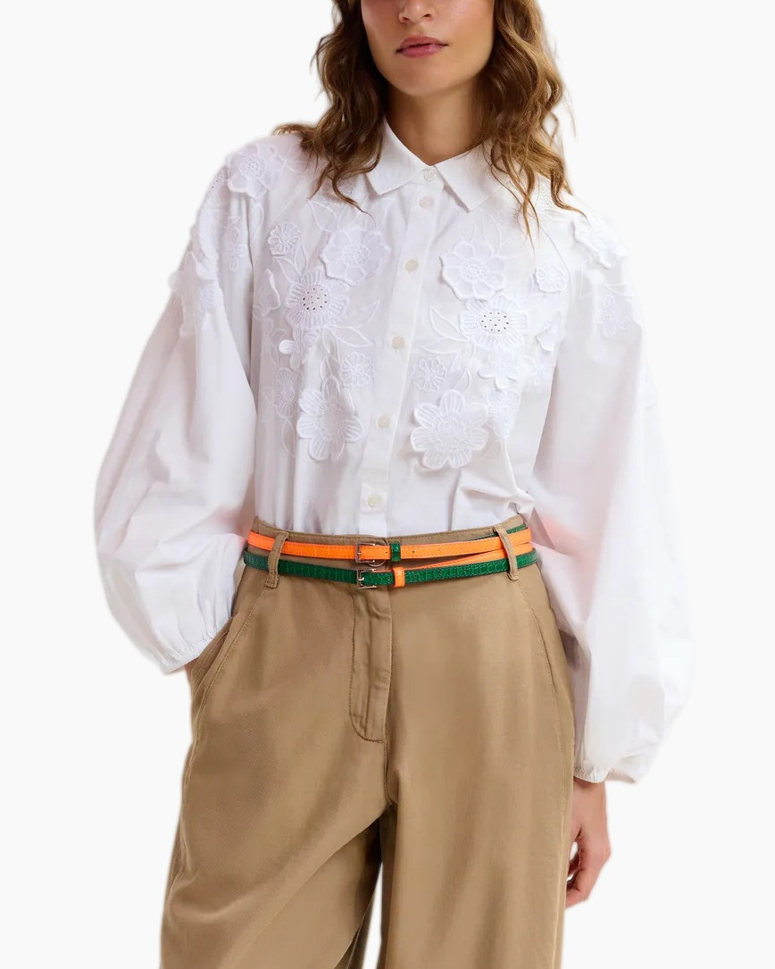 blouse, embroidery, white, puff-sleeve, pants