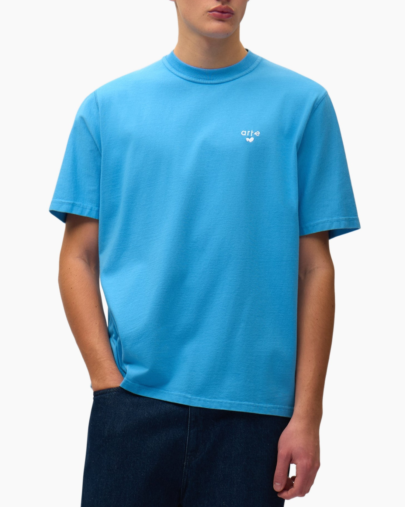 Clothing, T-Shirt, Sleeve, Person, Jeans