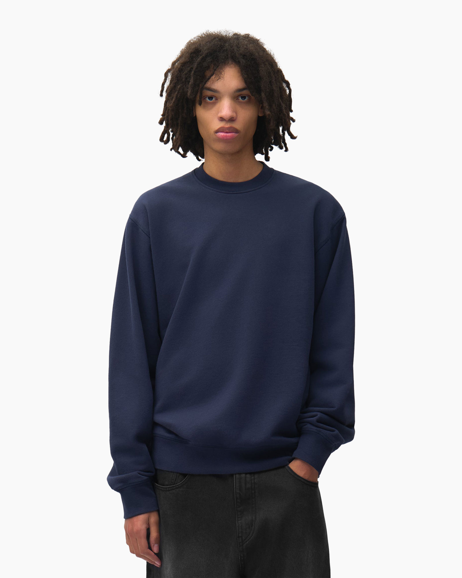 sweatshirt, navy, long sleeves, crew neck, solid color