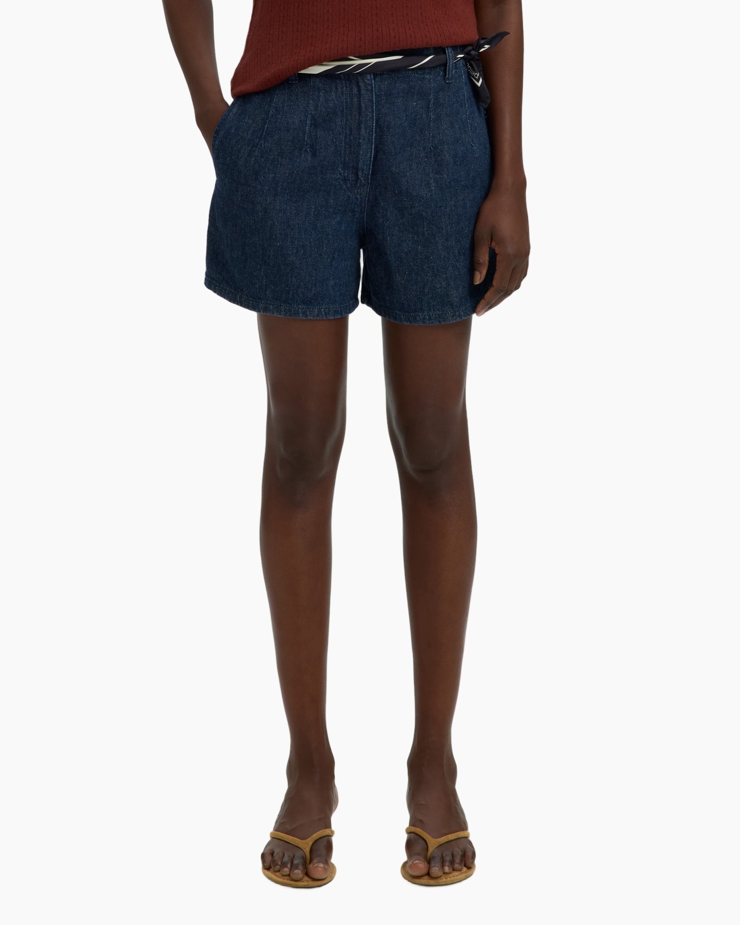 shorts, denim, mid-length, elastic waist, sandals