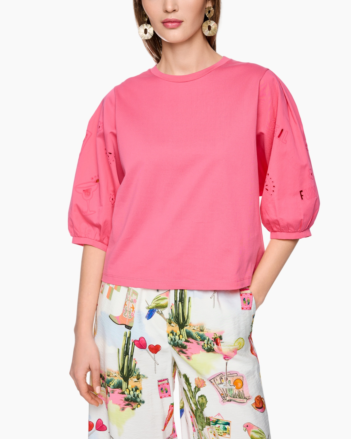 pink top, puff sleeves, crew neck, linen? cotton? fabric not sure, solid color