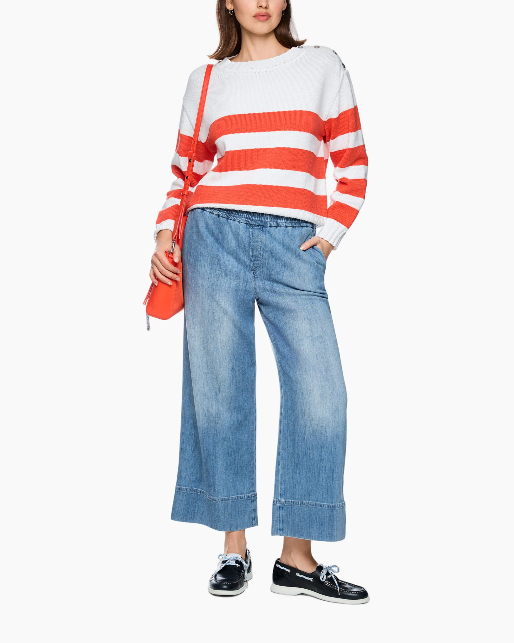 striped sweater, orange stripes, crew neck, wide-leg jeans, crossbody bag