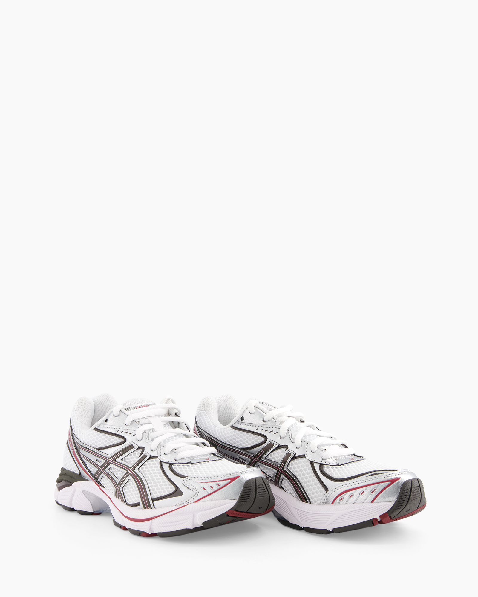 running shoes, white sneakers, mesh upper, athletic shoes, multi-layer sole