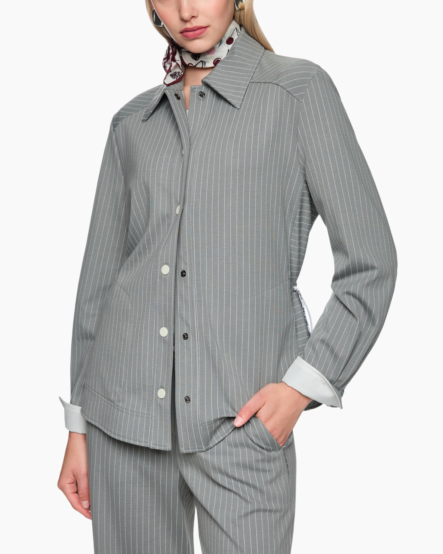 Shirt, Formal Wear, Suit, Coat, Dress Shirt