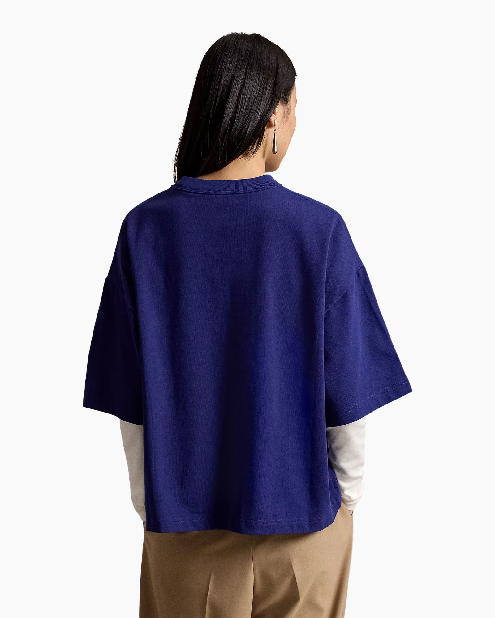 t-shirt, short sleeve, blue, loose fit, back view