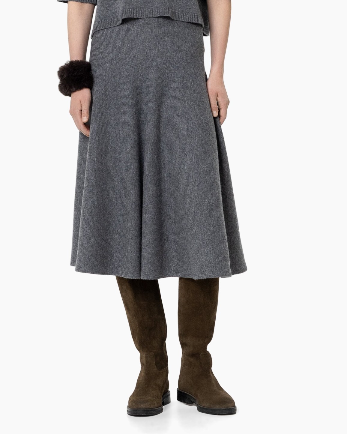 skirt, mid-length, gray, knee-length, boots, brown suede boots, fur cuff, layered knit