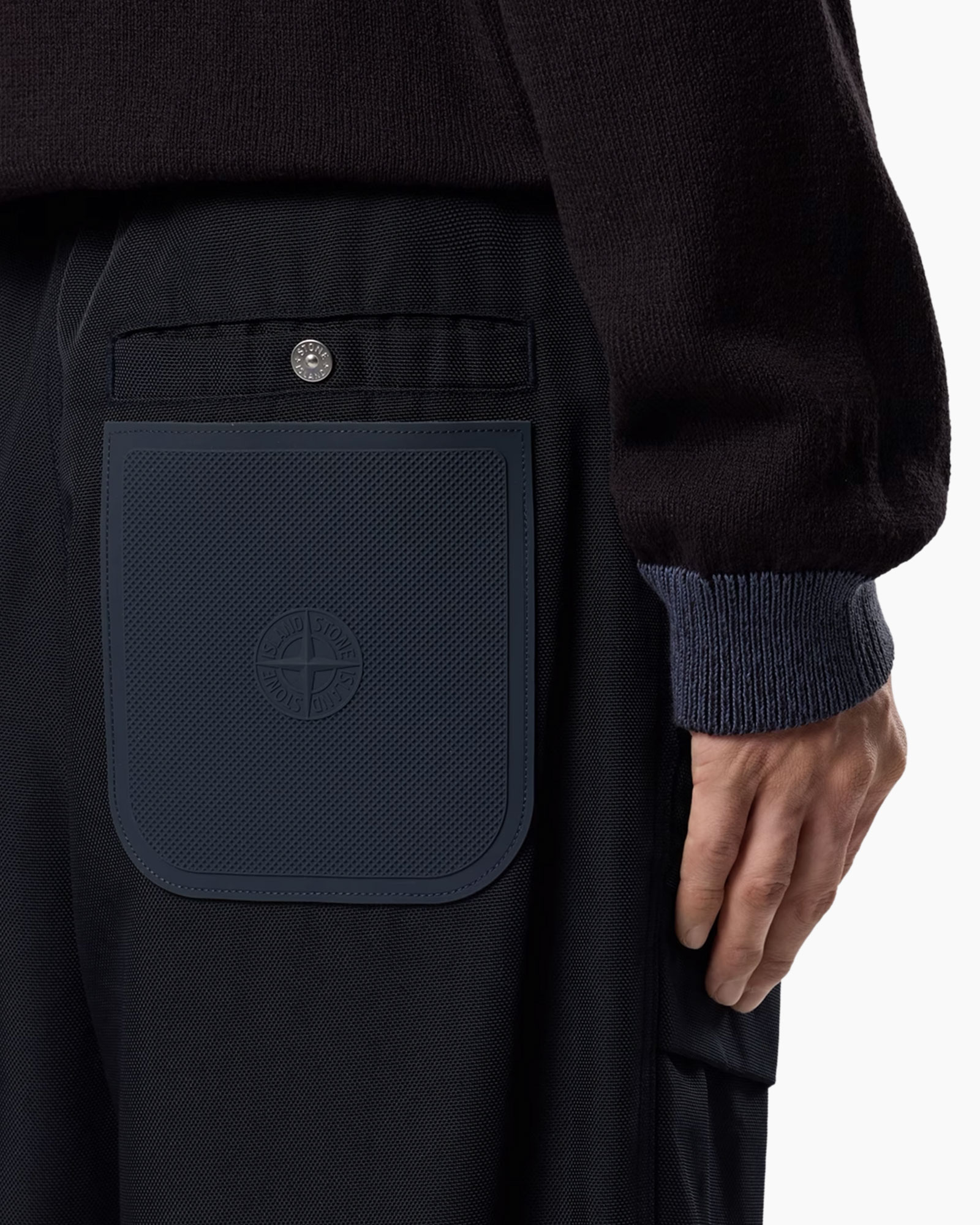 cargo pocket, navy pocket, blue patch, canvas fabric, small metal snap