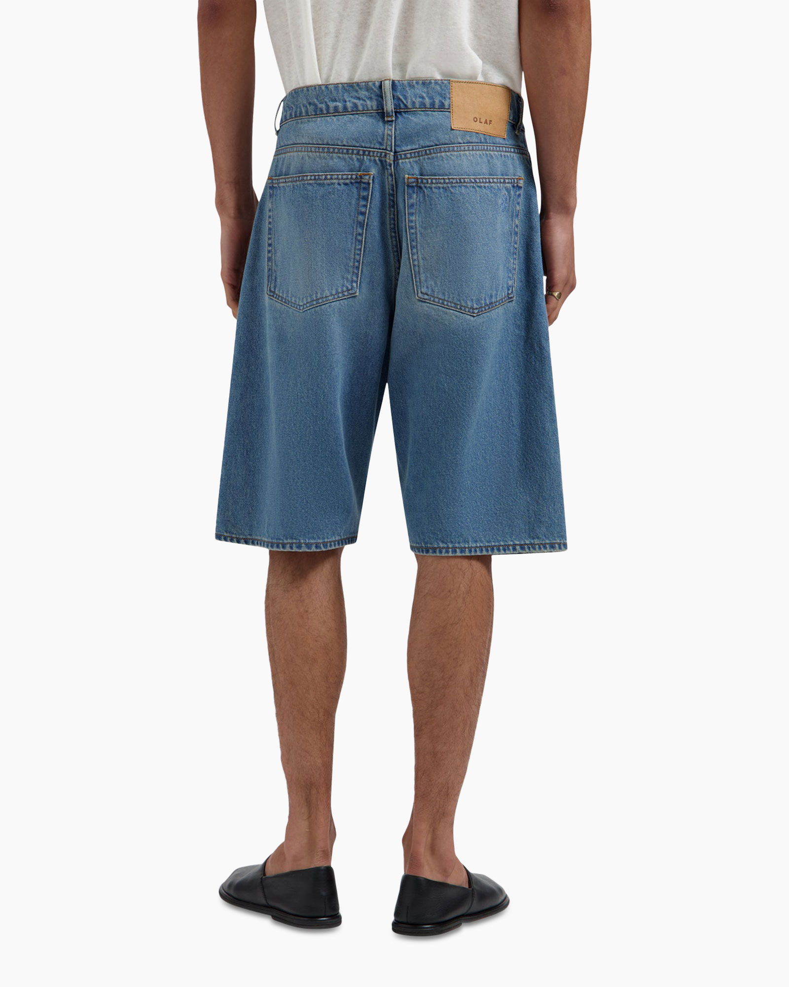 denim shorts, blue jean, knee-length, mid-rise, plain white tee (top), slip-on shoes