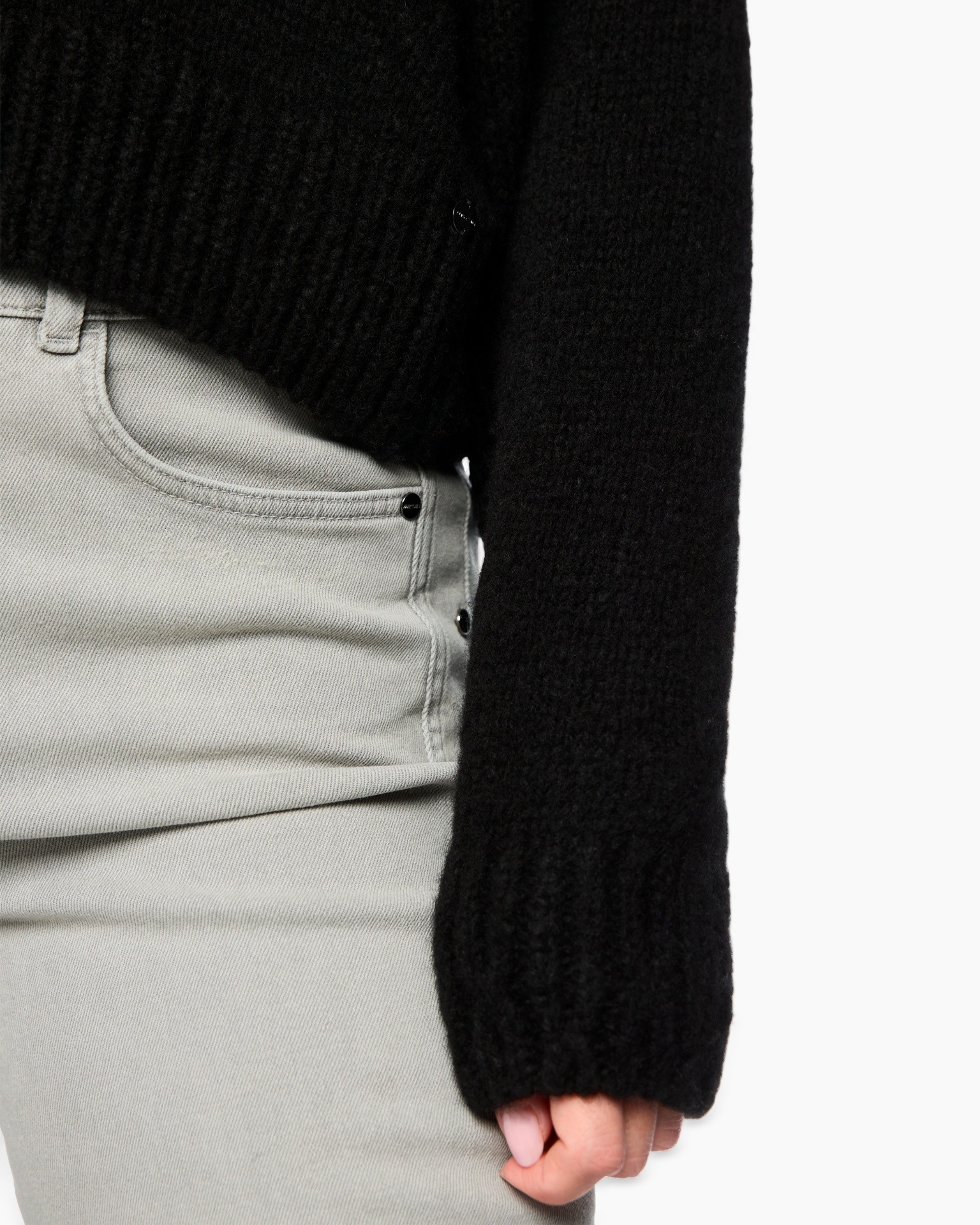 black sweater, knit sweater, long sleeve, cropped top, sleeve detail