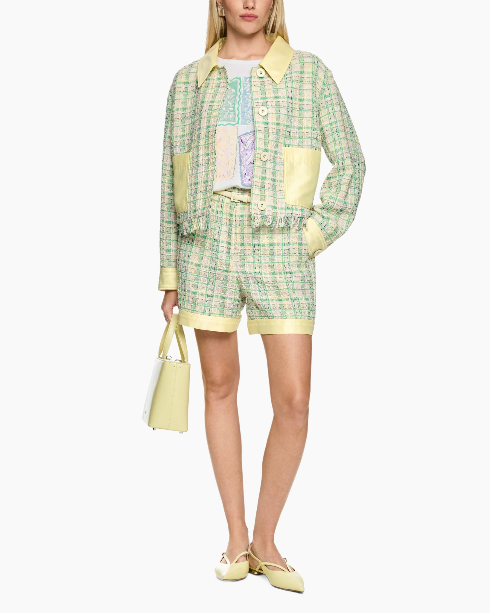 Clothing, Coat, Shorts, Bag, Handbag
