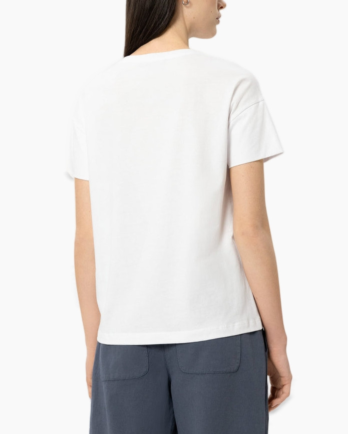 white T-shirt, embroidery, floral cutout, short sleeves, round neck