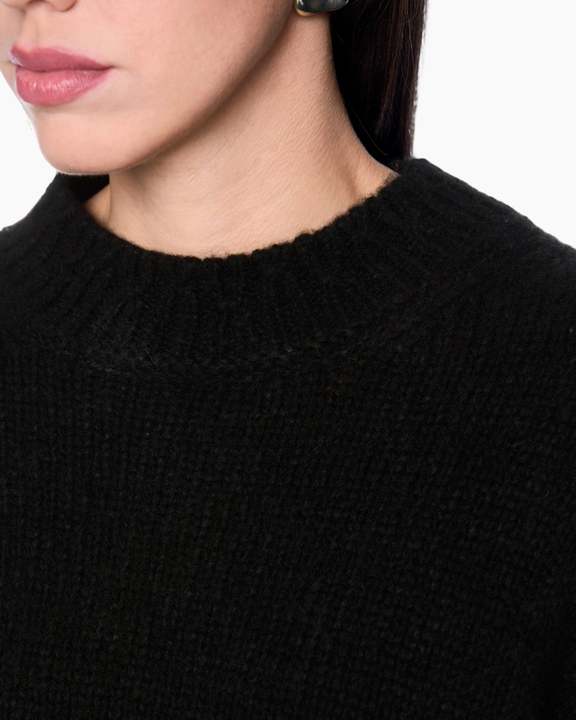 sweater, knitwear, black, crew neck, fiber