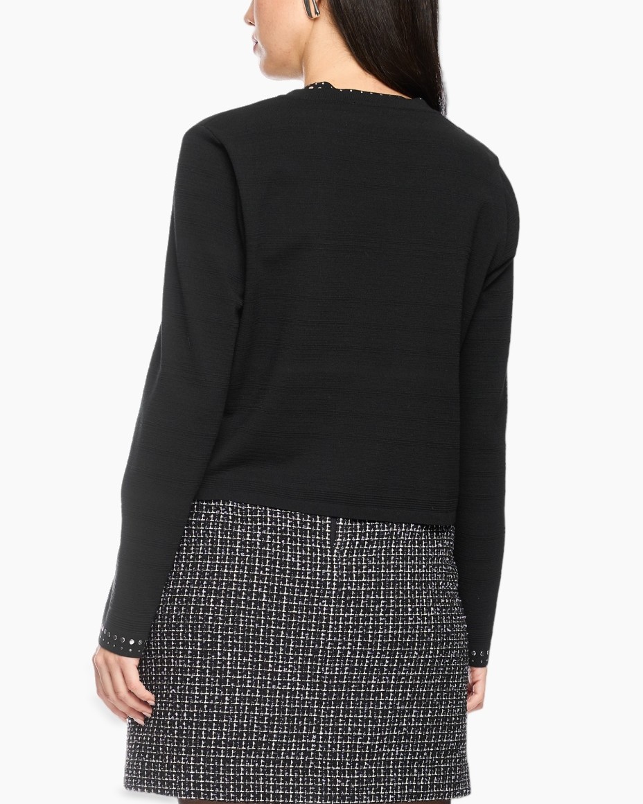 black top, long sleeve, knit, crew neck, minimal pattern
