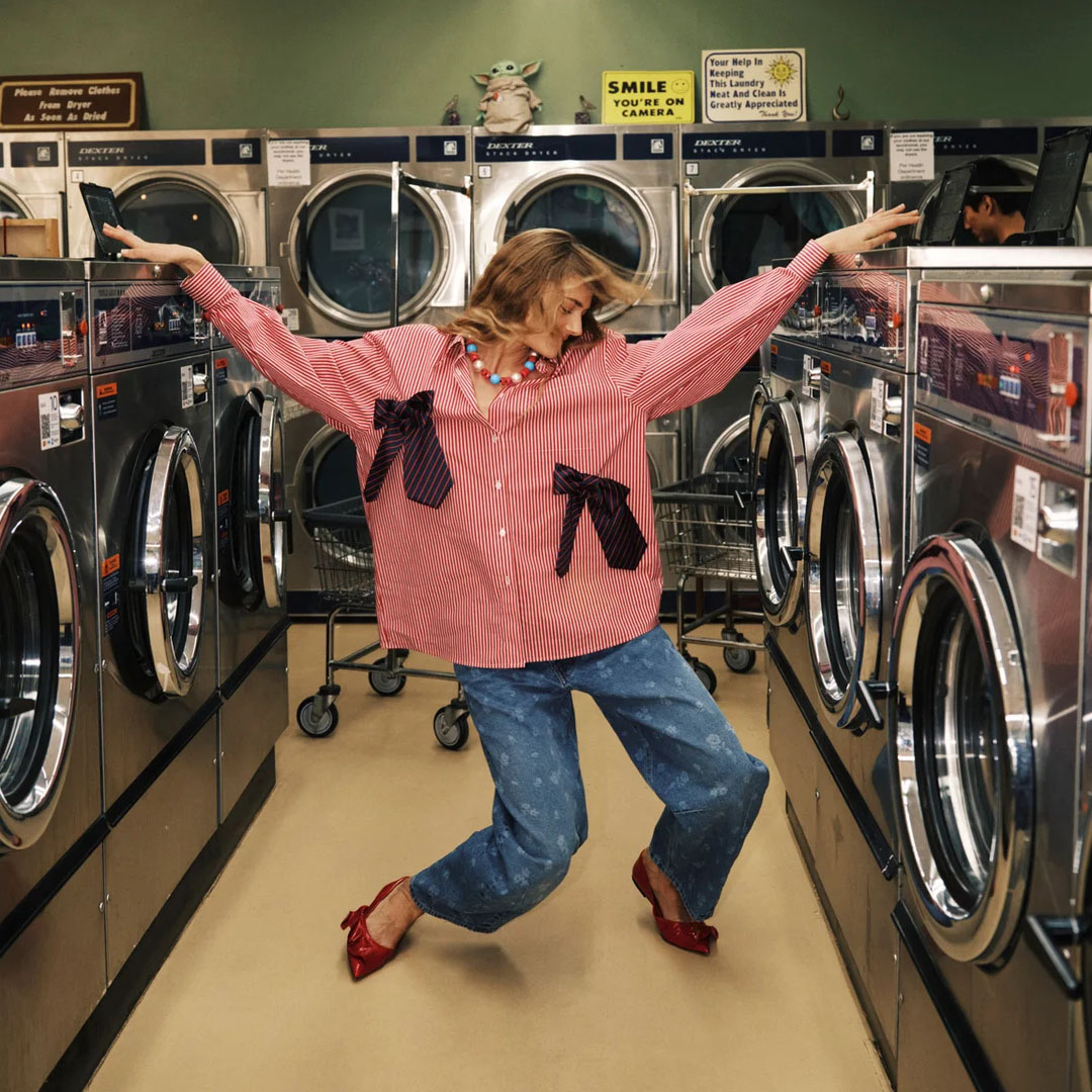 Clothing, Pants, Electrical Device, Washer, Laundry