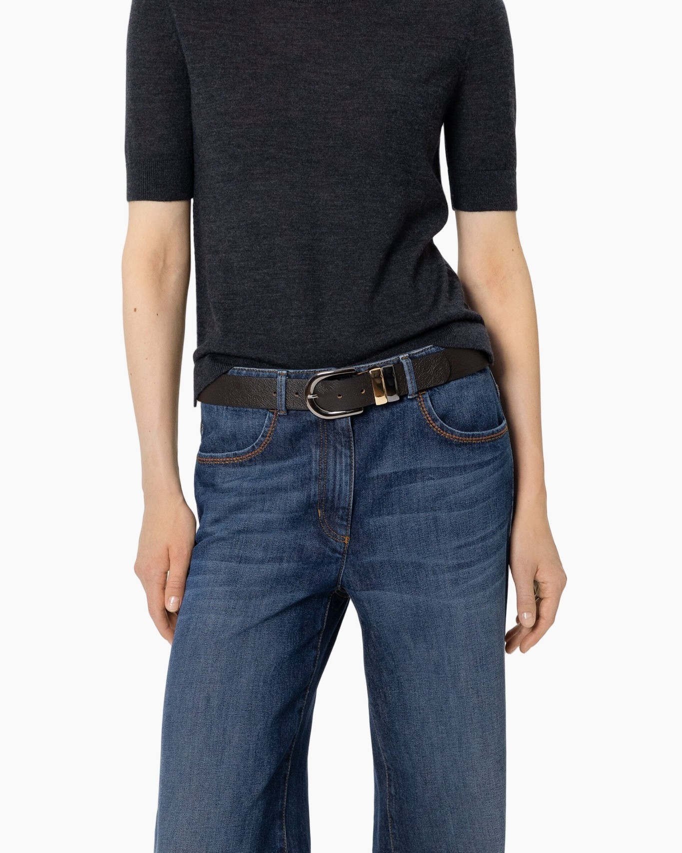 top, short-sleeve, dark, knit, belted jeans