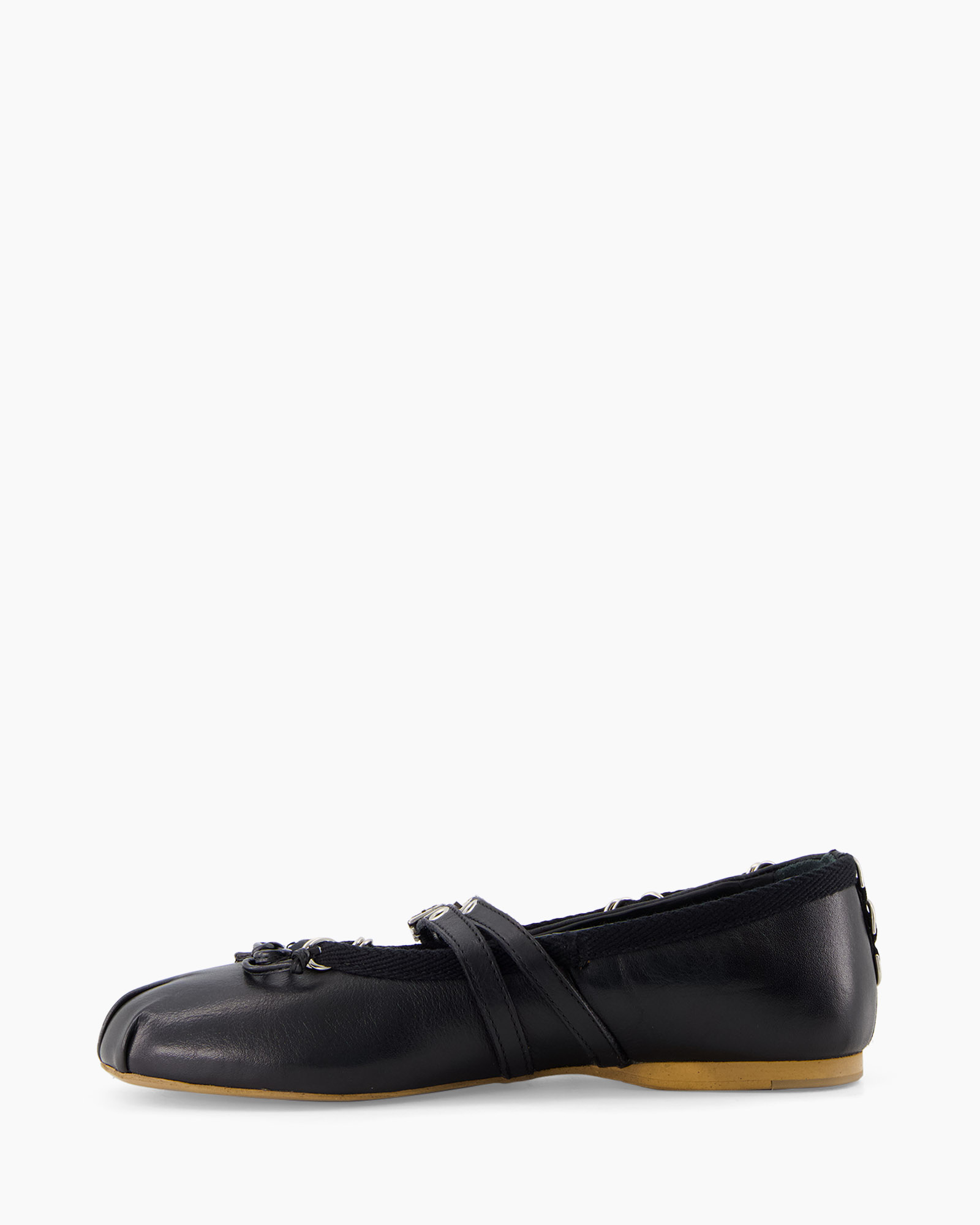 women's shoe, loafer, black leather, grommet detailing, flat sole