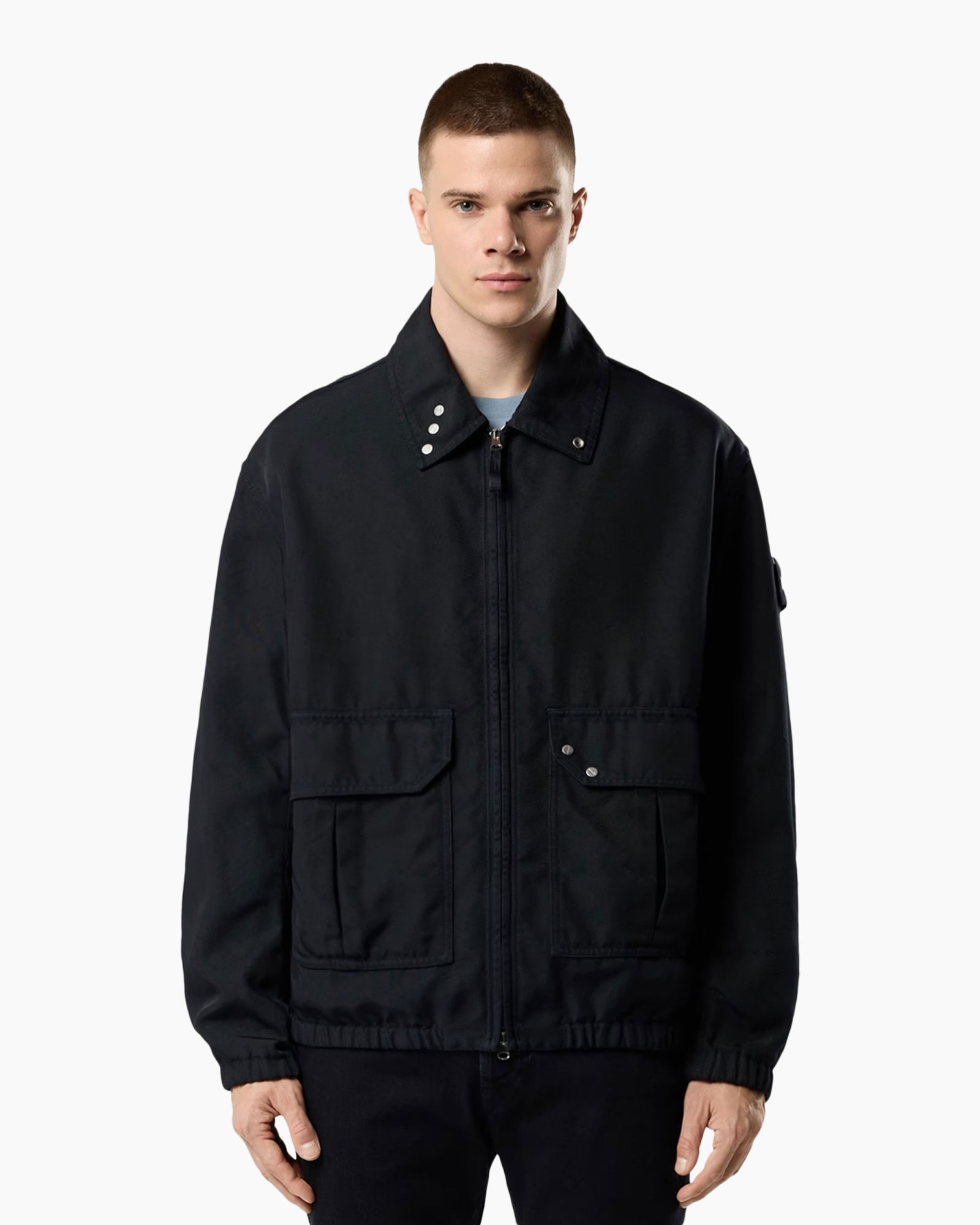 jacket, windbreaker, black, zipper, large pockets