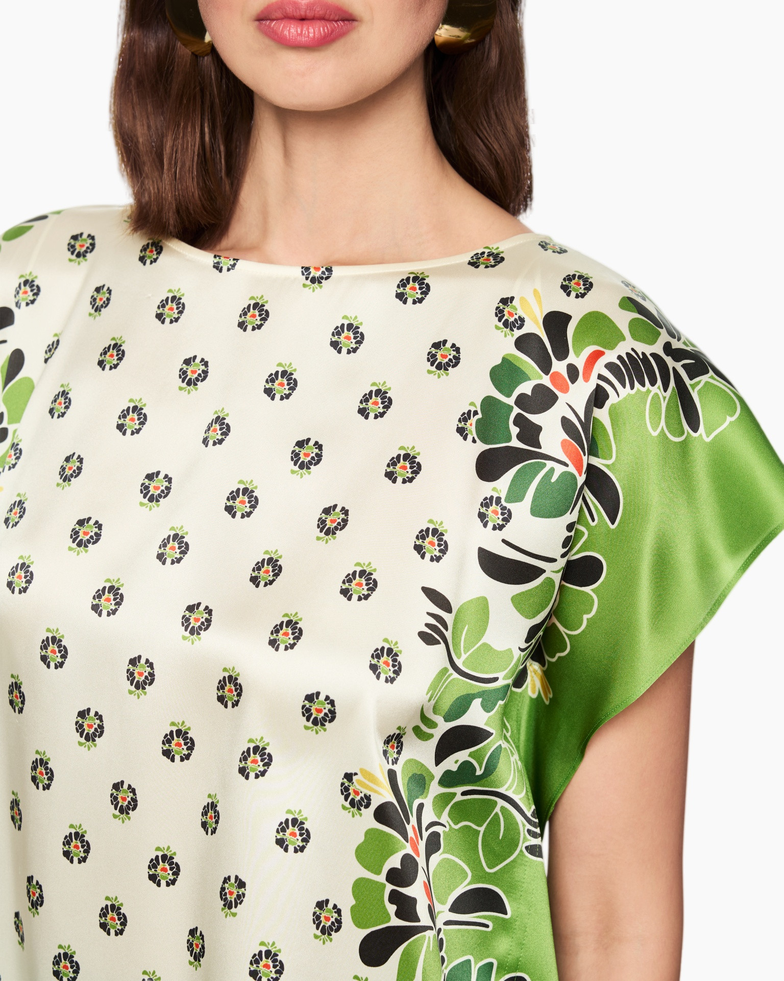 blouse, printed top, short sleeve, green pattern, crepe