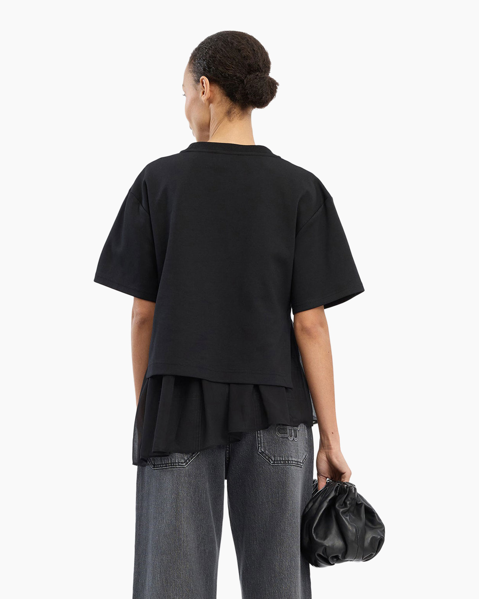 t-shirt, black, short sleeve, layered hem, pants