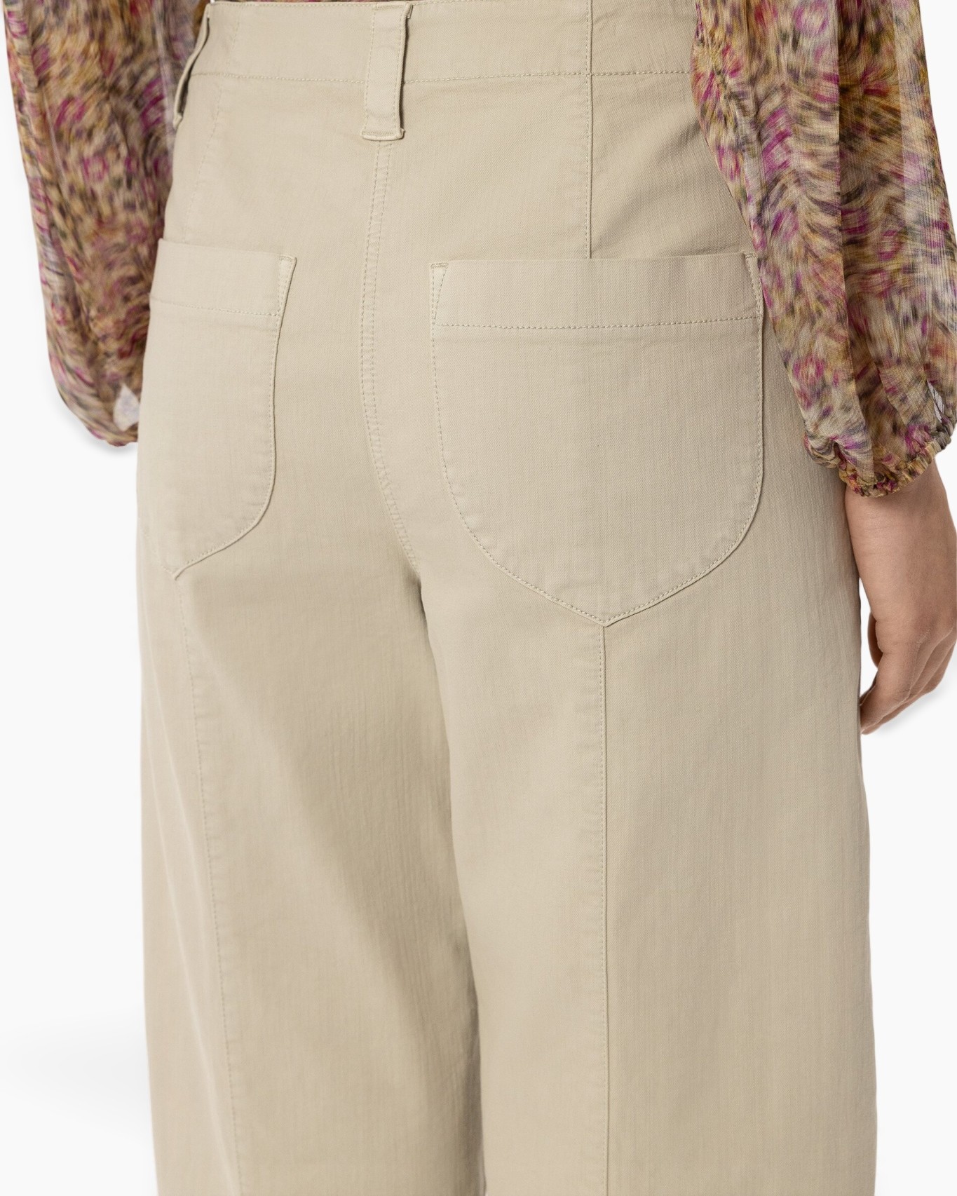 beige pants, cargo pockets, front back pockets, wide leg, cotton blend