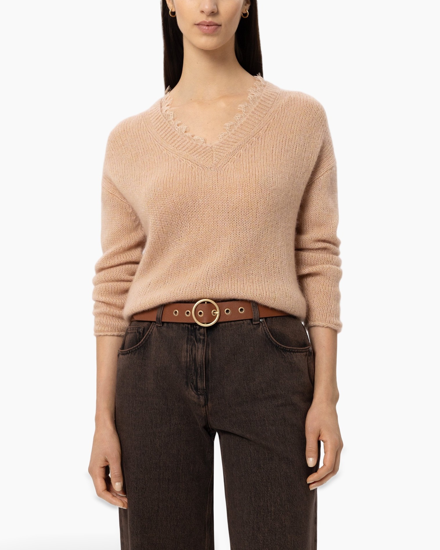 sweater, knit, v-neck, beige, belt, brown-pants