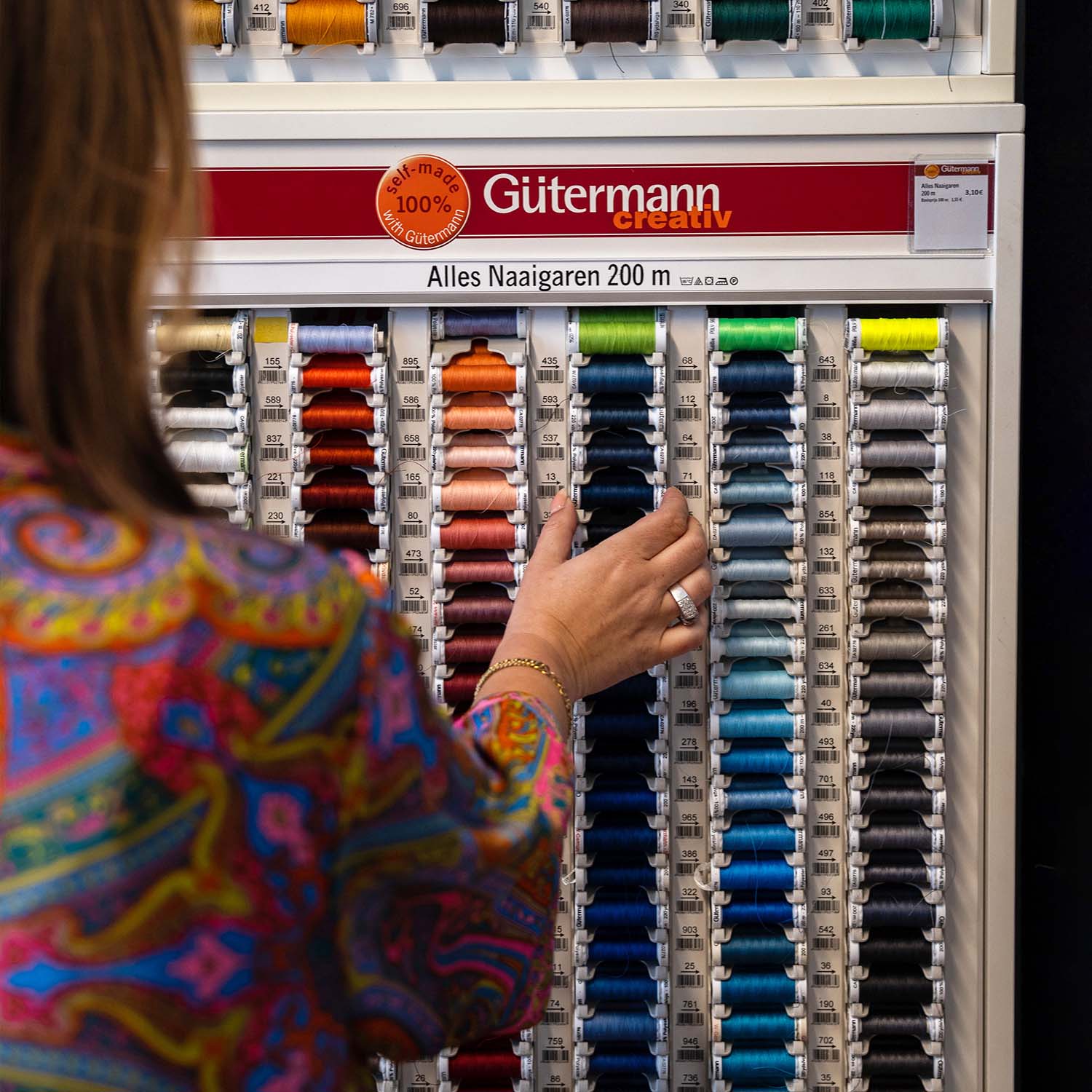 keuze uit alle kleuren garen