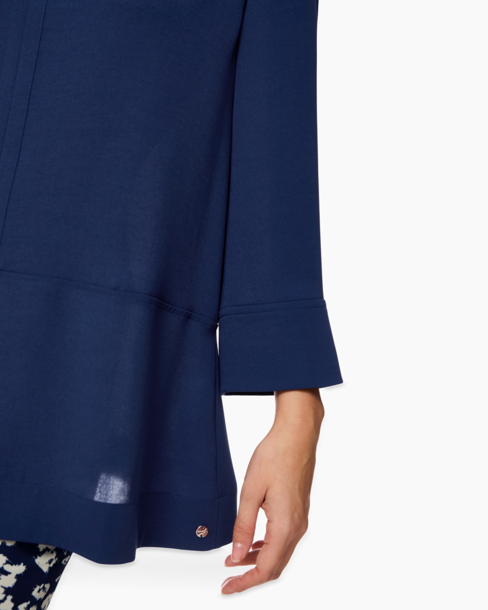 blue, sleeve cuff, long sleeve, hem, shirt tail