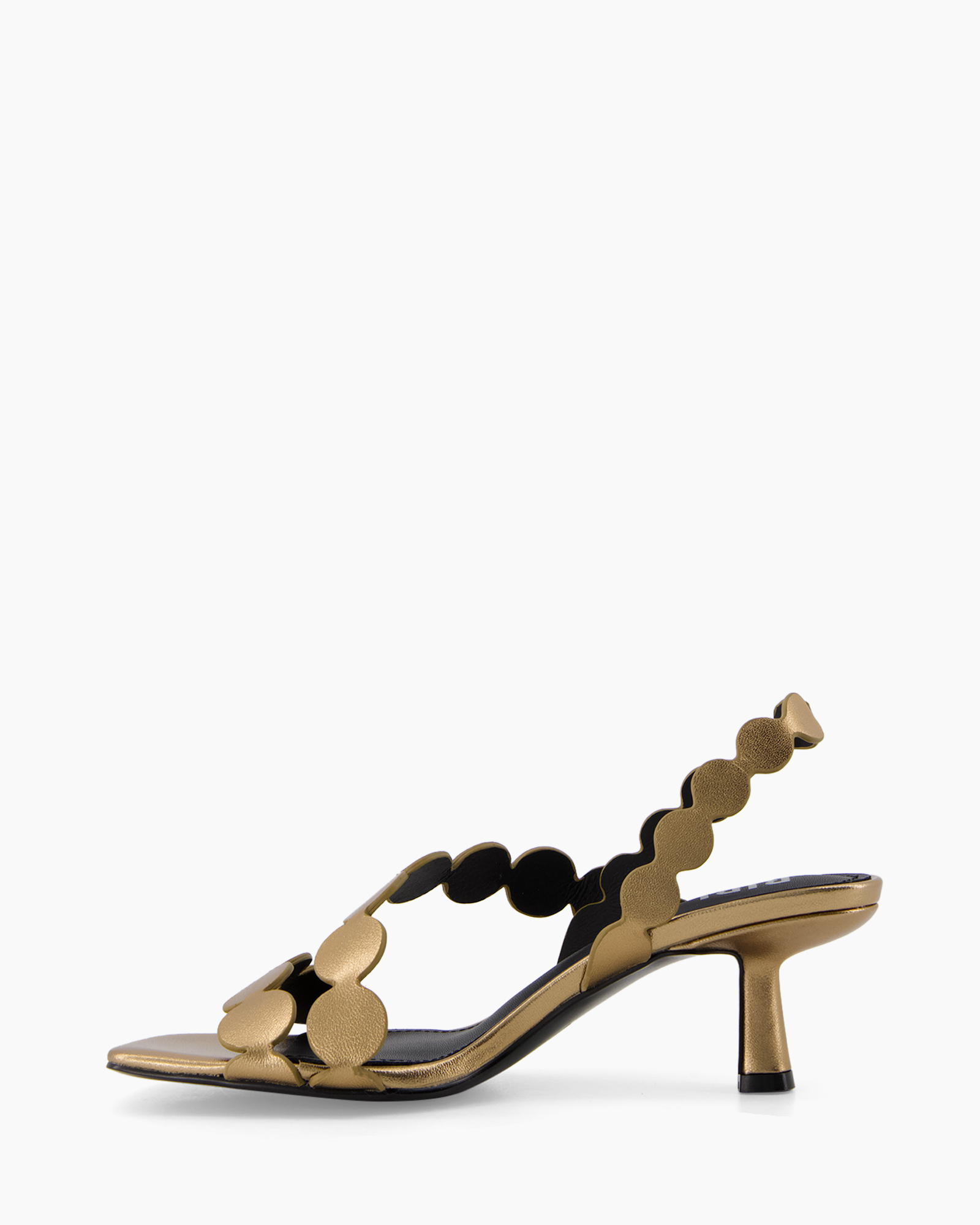 high-heeled sandal, metallic sandal, strap sandal, gold color, scalloped strap