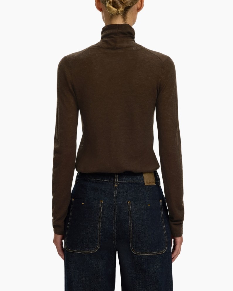 turtleneck, brown, knit, longsleeve, jeans