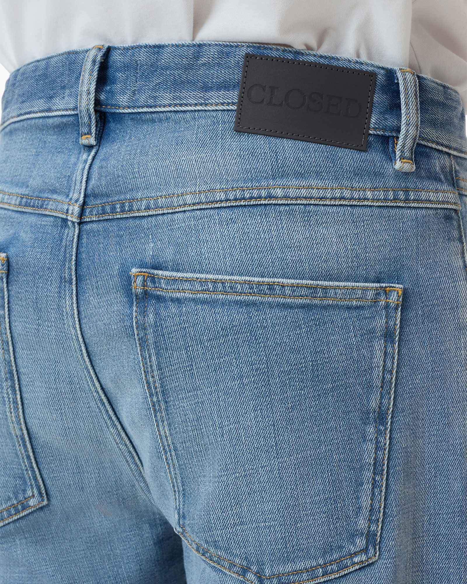 jeans, denim, back pocket, belt loop, label