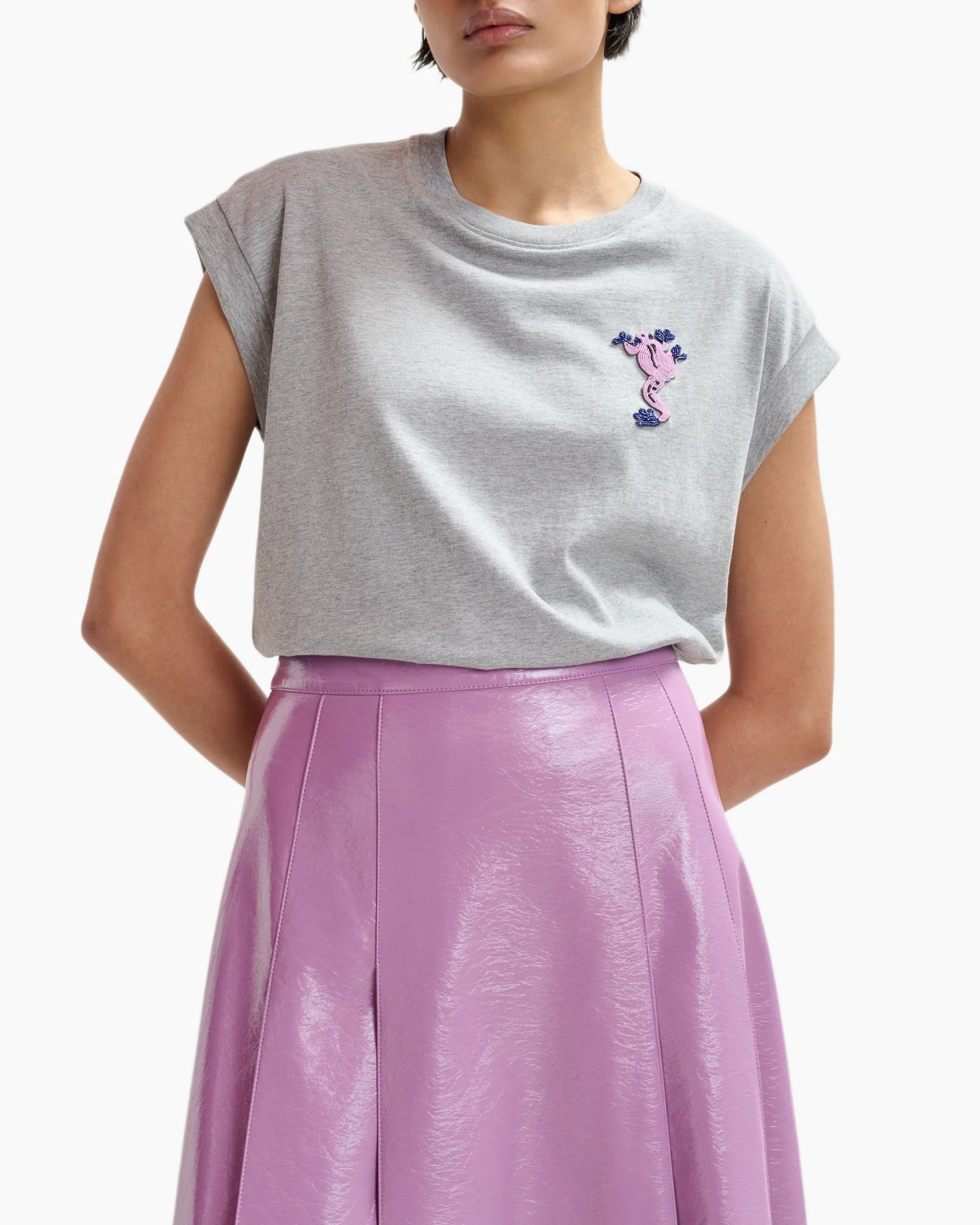 Clothing, Skirt, T-Shirt, Person