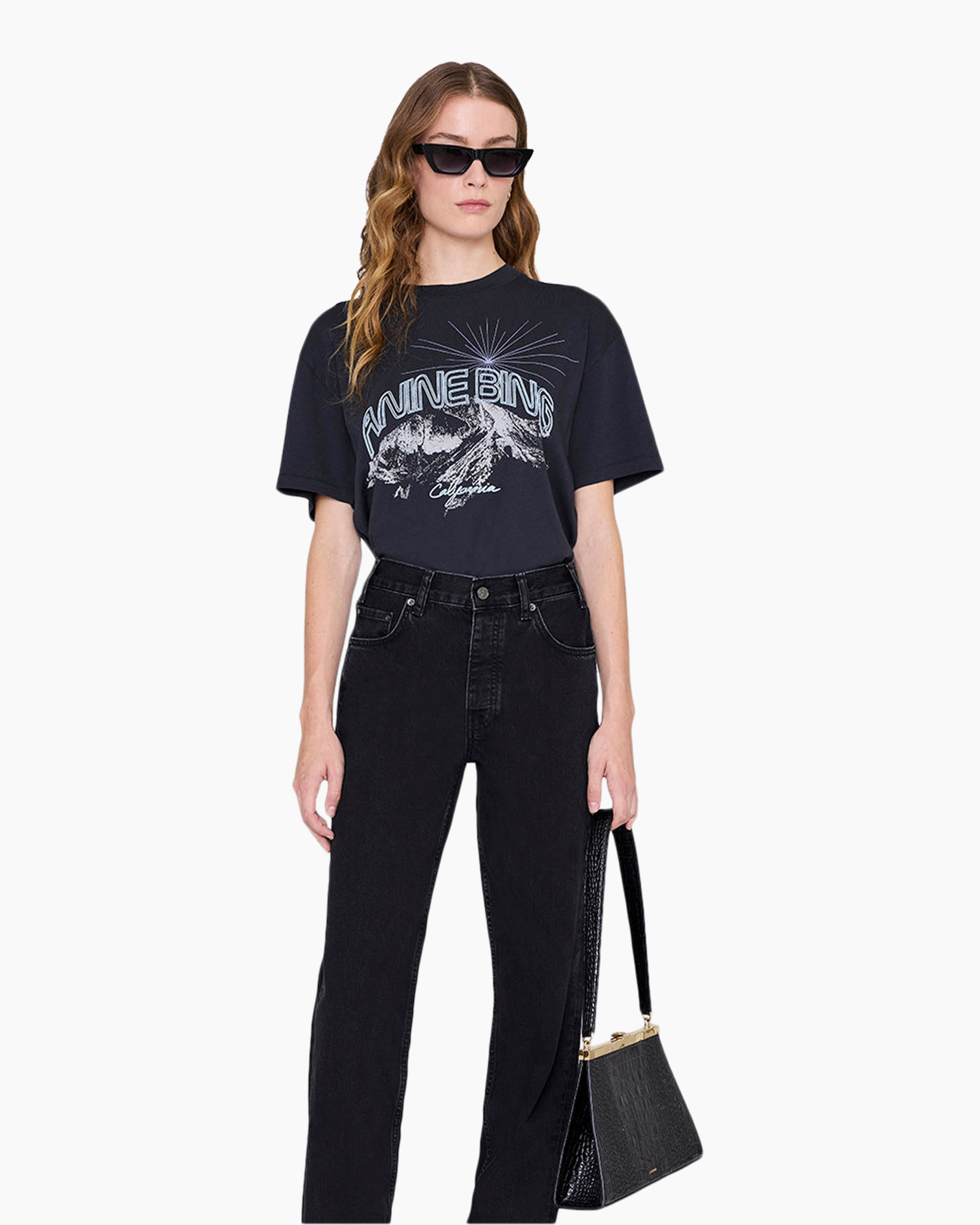 T-Shirt, Pants, Accessories, Handbag, Sleeve