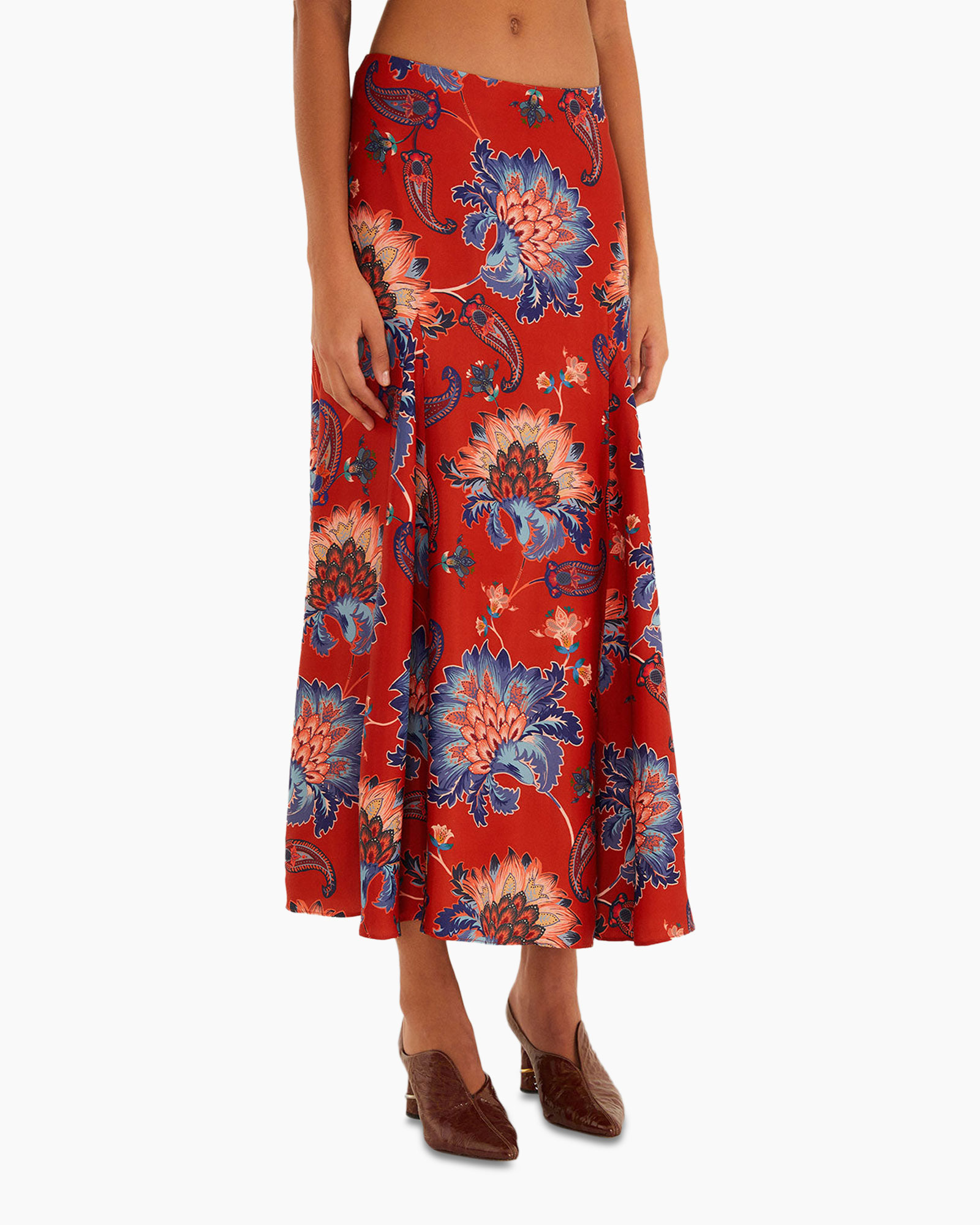 Maxi Rok Luang Rood