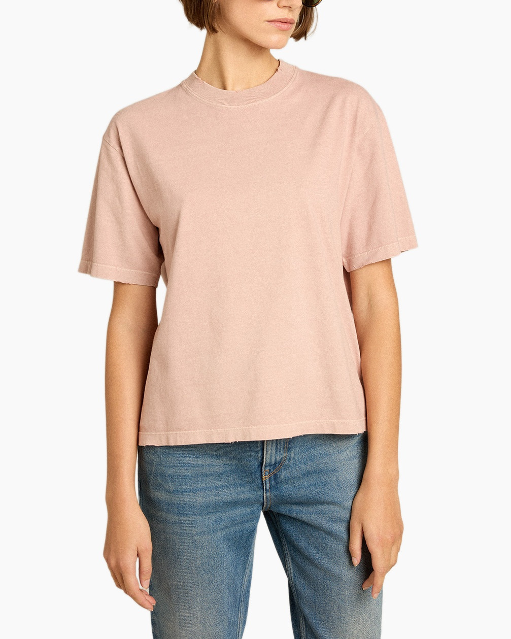 Clothing, T-Shirt, Jeans, Pants, Person