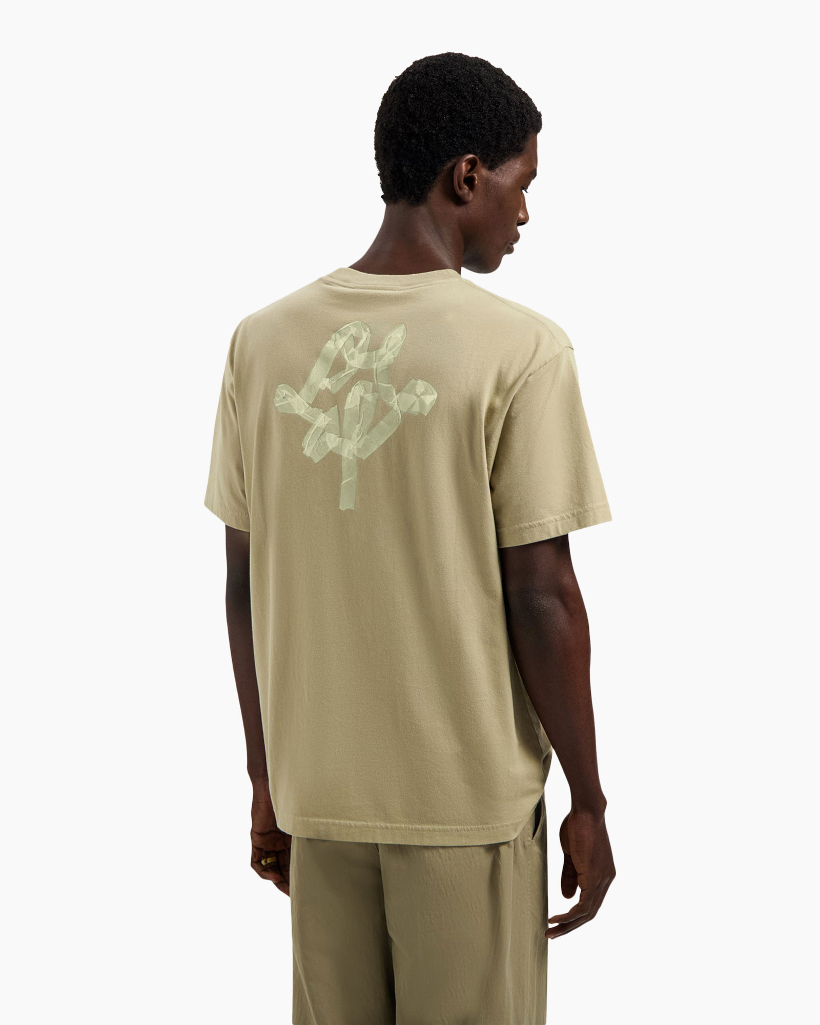 T-Shirt, Adult, Male, Man, Person