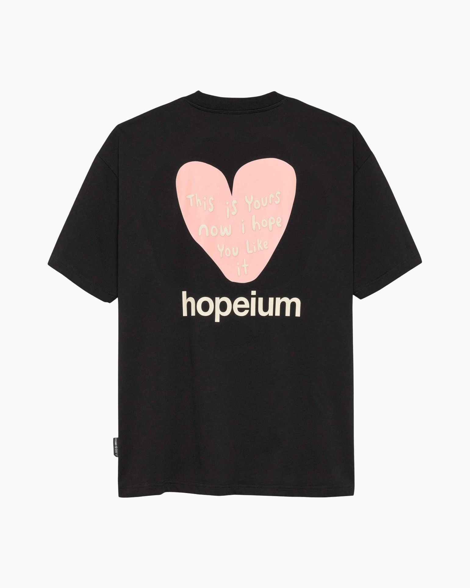 t-shirt, black, graphic, heart, pink