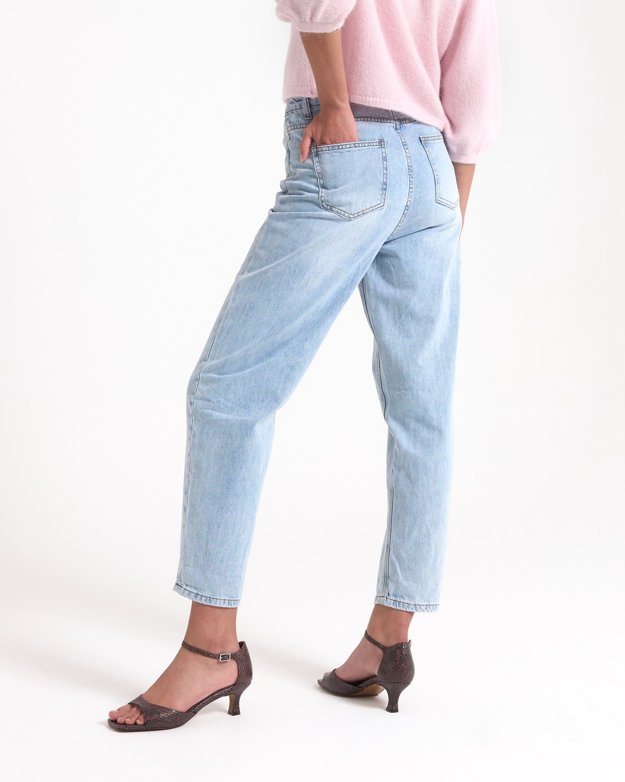 jeans, light-wash, mid-rise, loose-fit, ankle-length