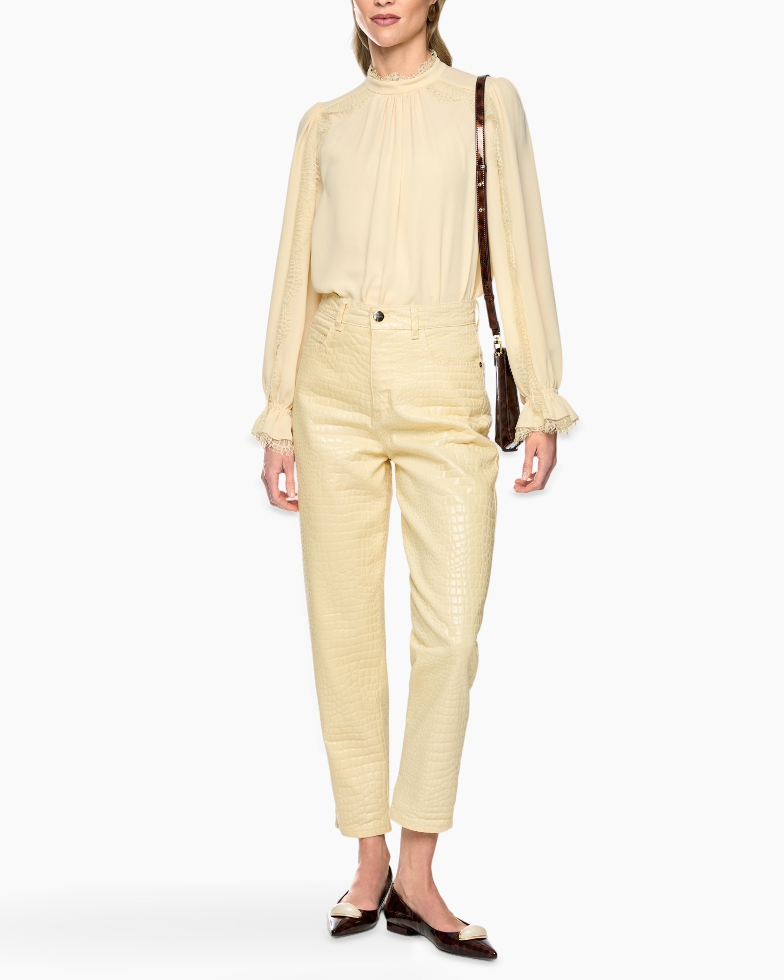 trousers, pants, cropped, crocodile-embossed, beige