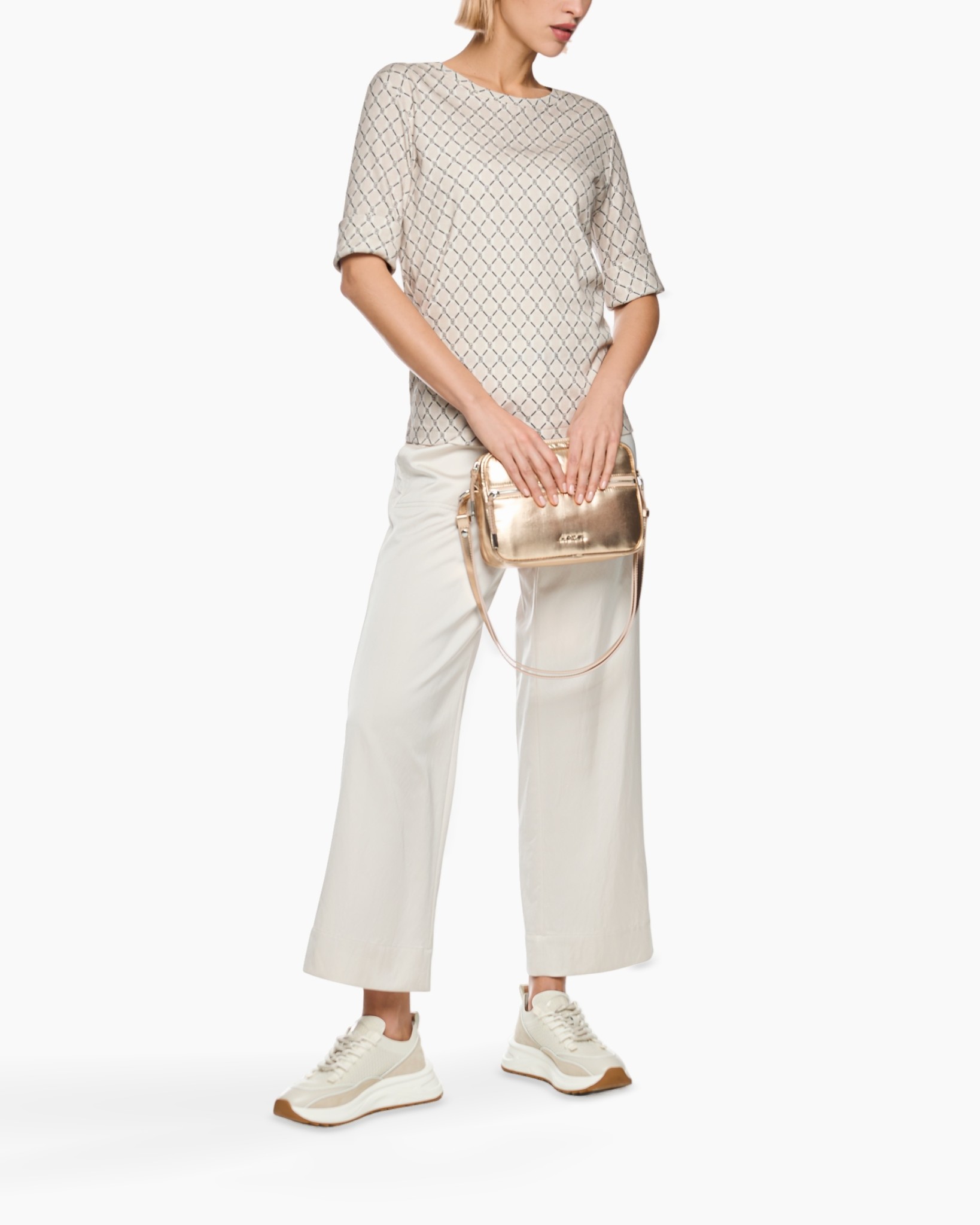top, mesh top, beige, short sleeve, wide-leg pants